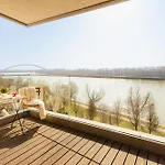 Eurovea 1 Waterfront Apartment Bratislava