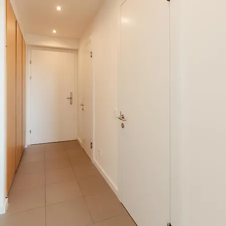 Eurovea 1 Waterfront * ブラチスラヴァ