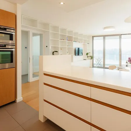 Eurovea 1 Waterfront Apartment