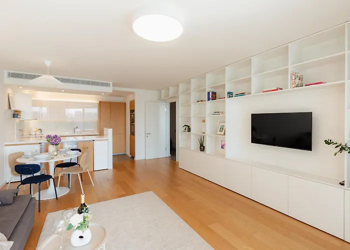 Eurovea 1 Waterfront Lägenhet